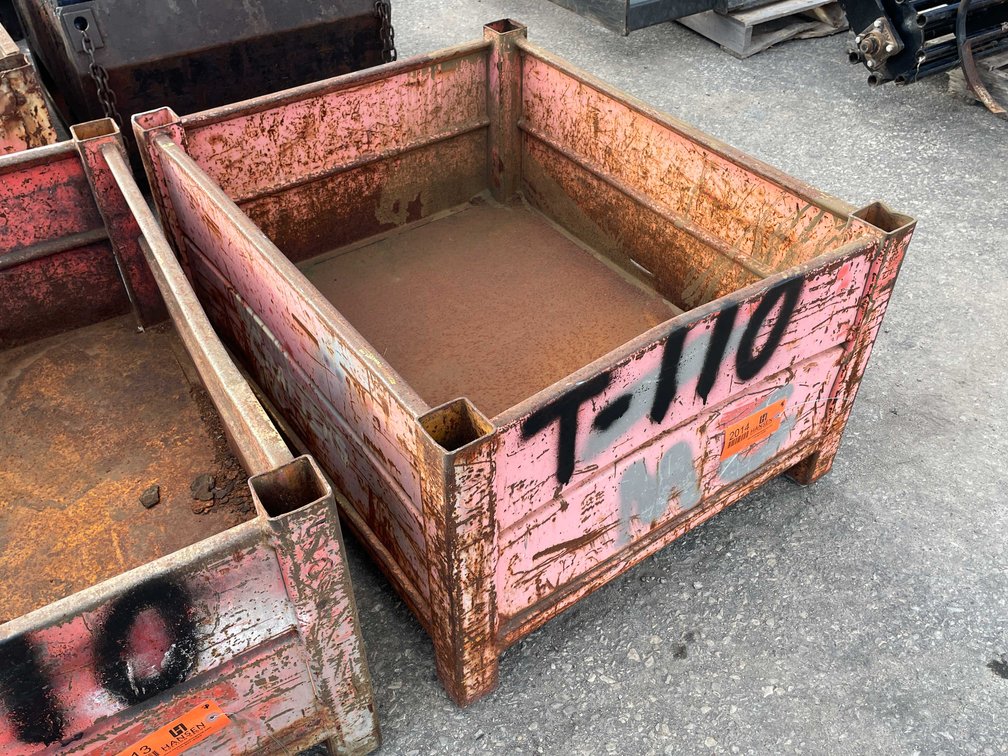 Industrial Parts Bin (09)