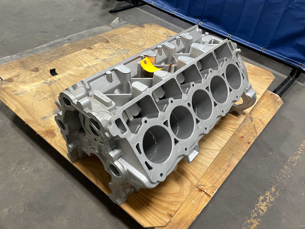 Dodge Viper V10 Engine Block (F)