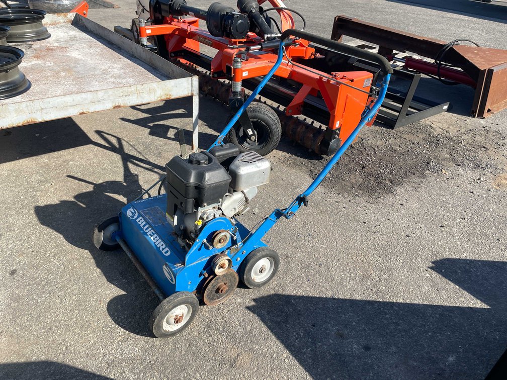 Bluebird Power Rake (08)
