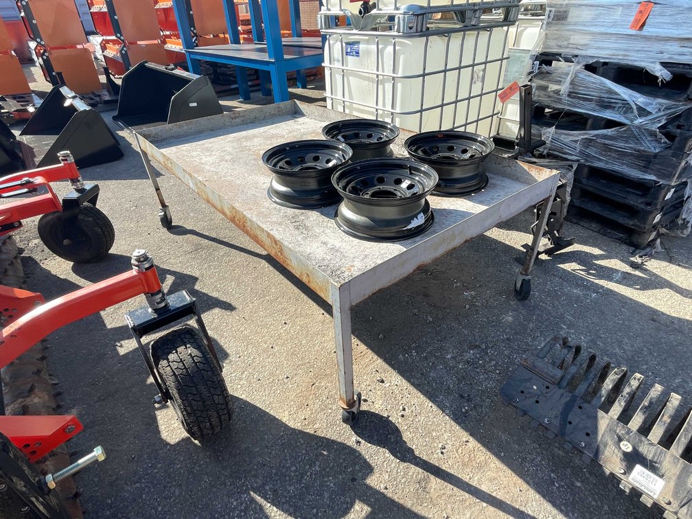 Steel Table and New Rims (08)