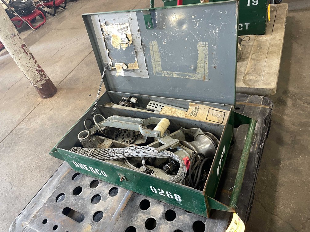 Ideal Wire and Cable Pulling System (F)