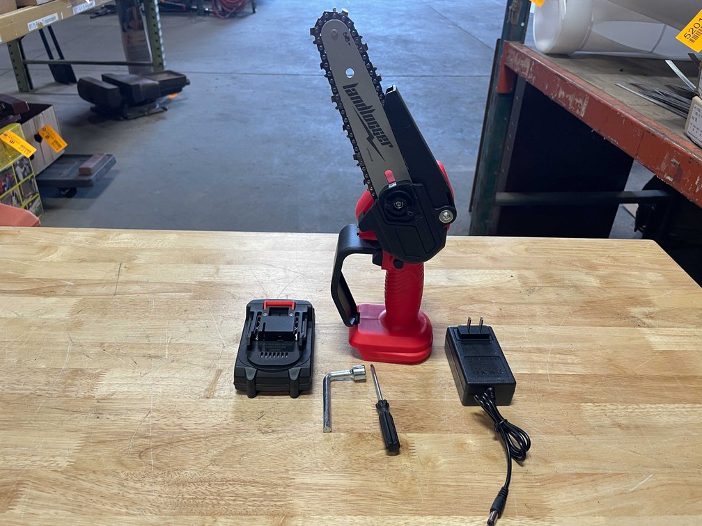 18V Cordless Chain Saw (PR11)