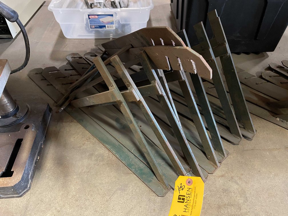 Roof Brackets (PR11)