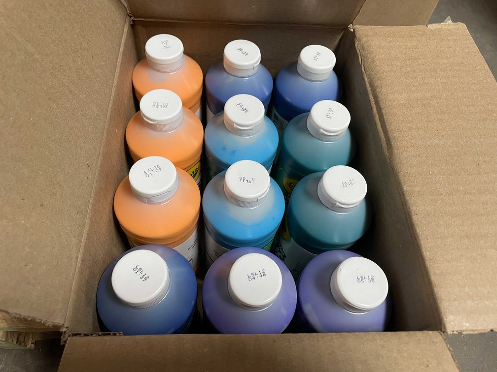 Box of Crayola Acrylic Paints (CW)