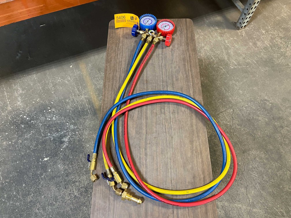 Yellow Jacket AC Manifold Gauge Set (PR1)
