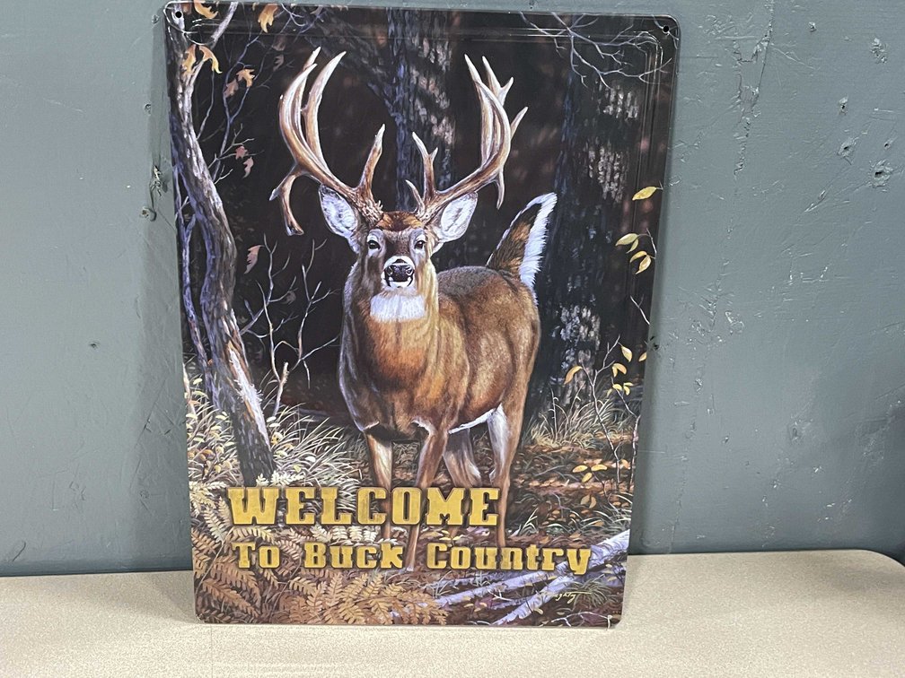 Metal Welcome Buck Sign (T3)