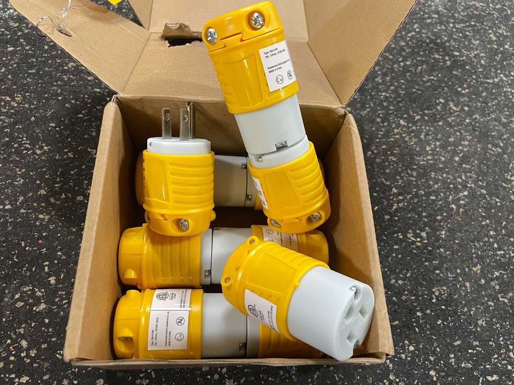 Wall Plugs and Receptacles (PR10)