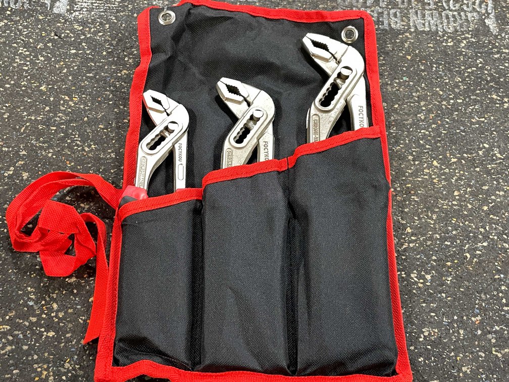 Adjustable Pliers Set in Case (PR10)