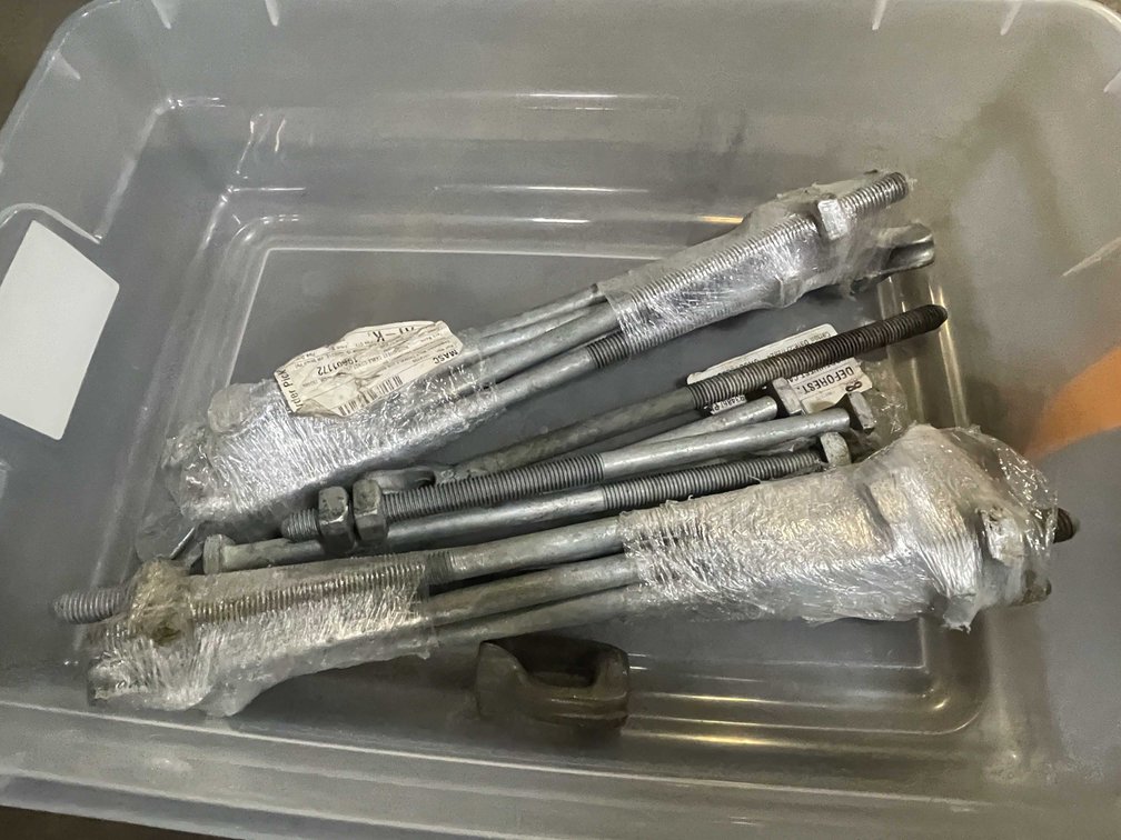 Regular and Thimble Eye Bolts (PR11)