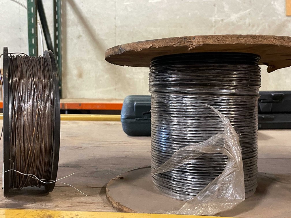 Lincoln Welding Wire and Steel Cable (PR12)