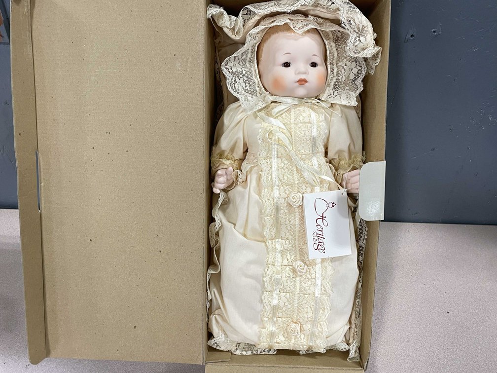 Heritage Doll (T3)
