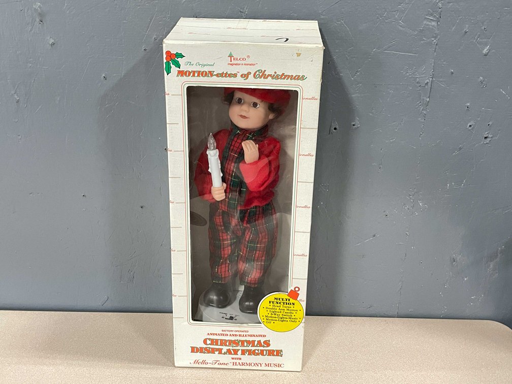 Elco Christmas Doll (T3)