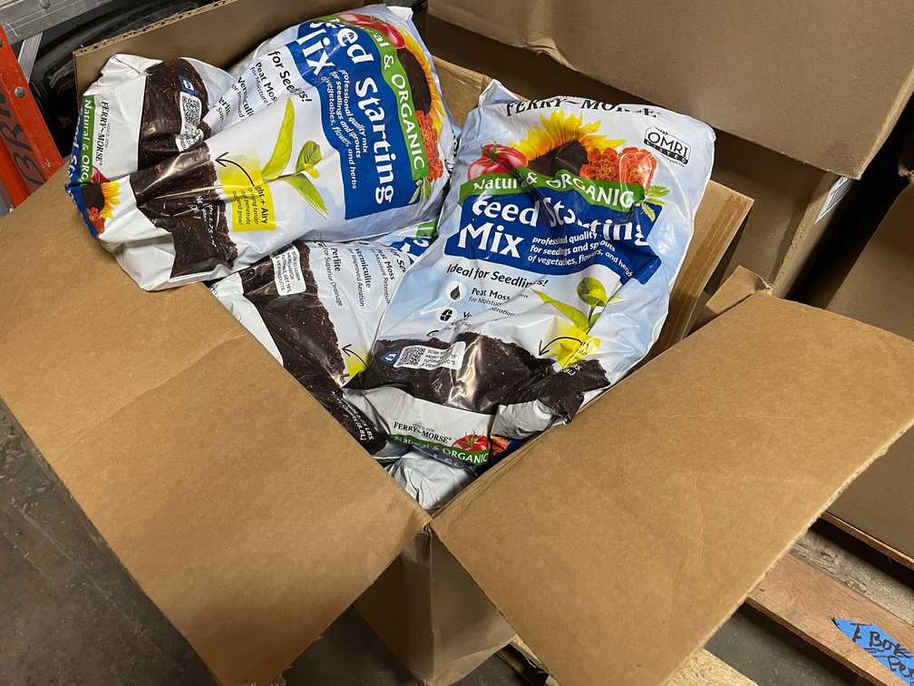Bags of Natural and Organic Seed Starting Mix (B)