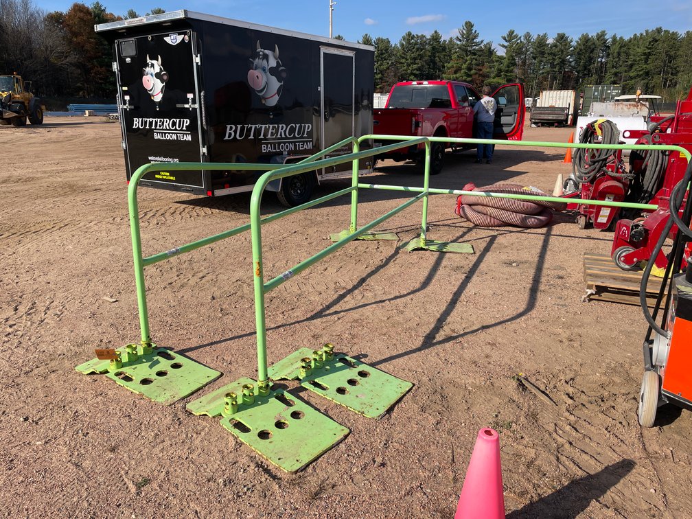 (3) Self Standing Steel Fencing