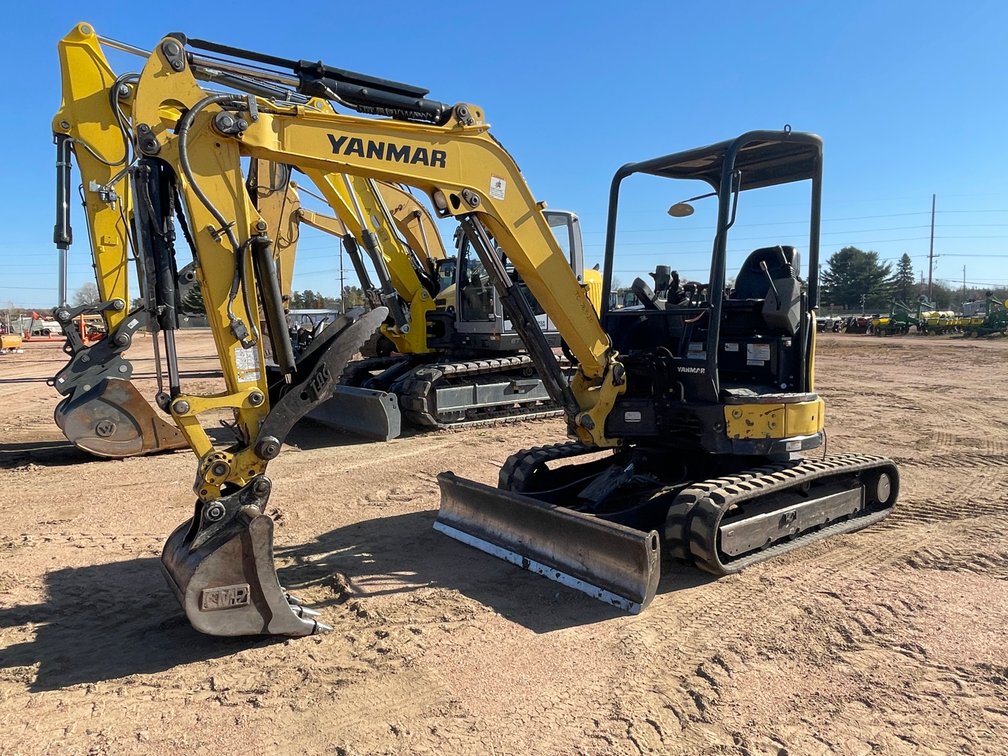 Yanmar Vio 35 Mini Backhoe