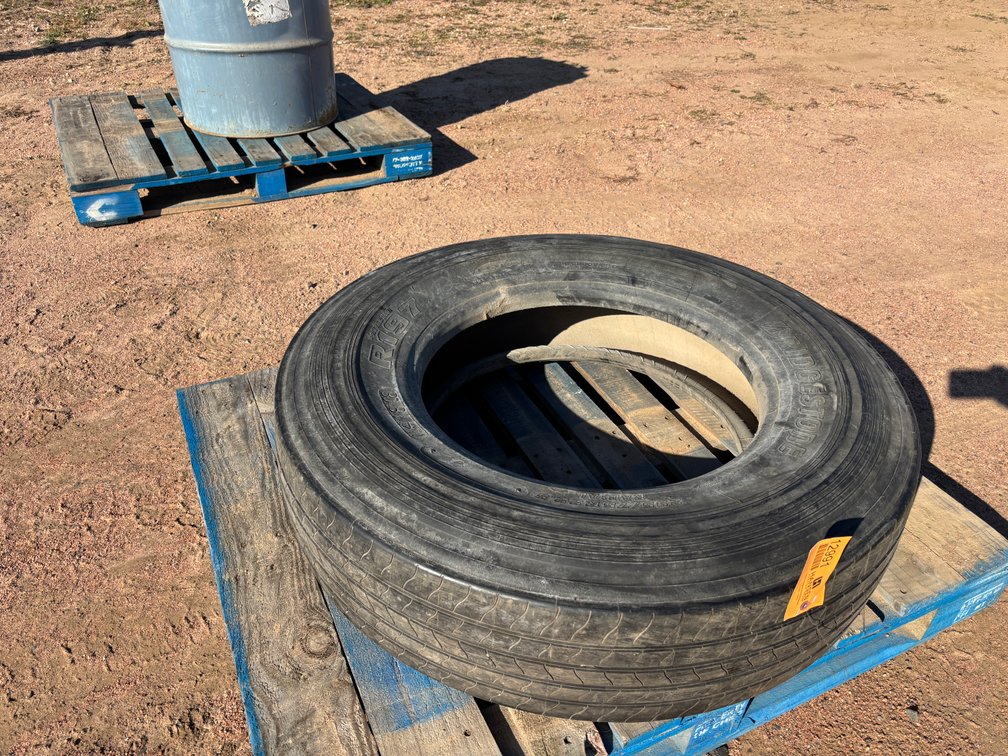 New Bridgestone Trailer Tire