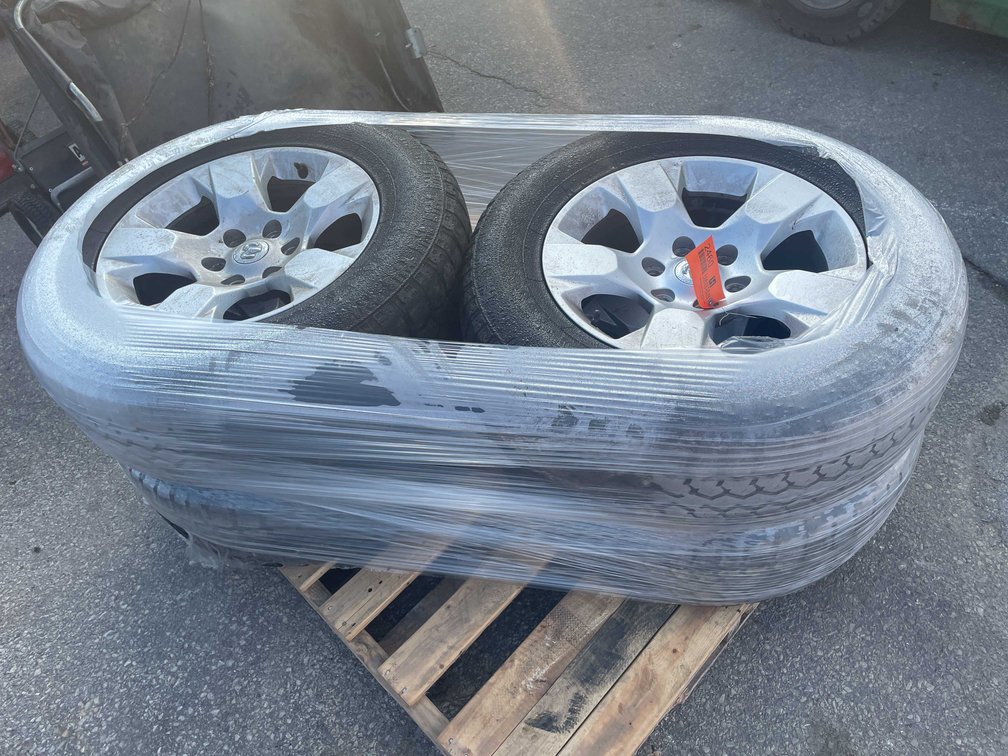 Dodge 1/2 Ton Tires and Rims (03)