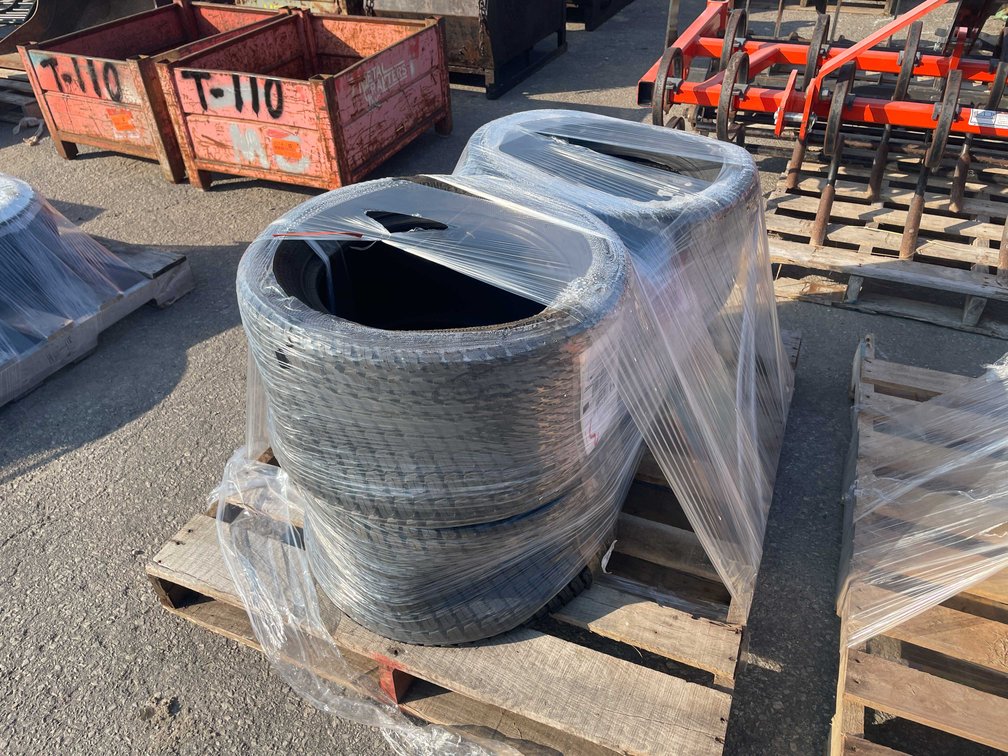 Armstrong Rear Lawn Mower Tires (09)