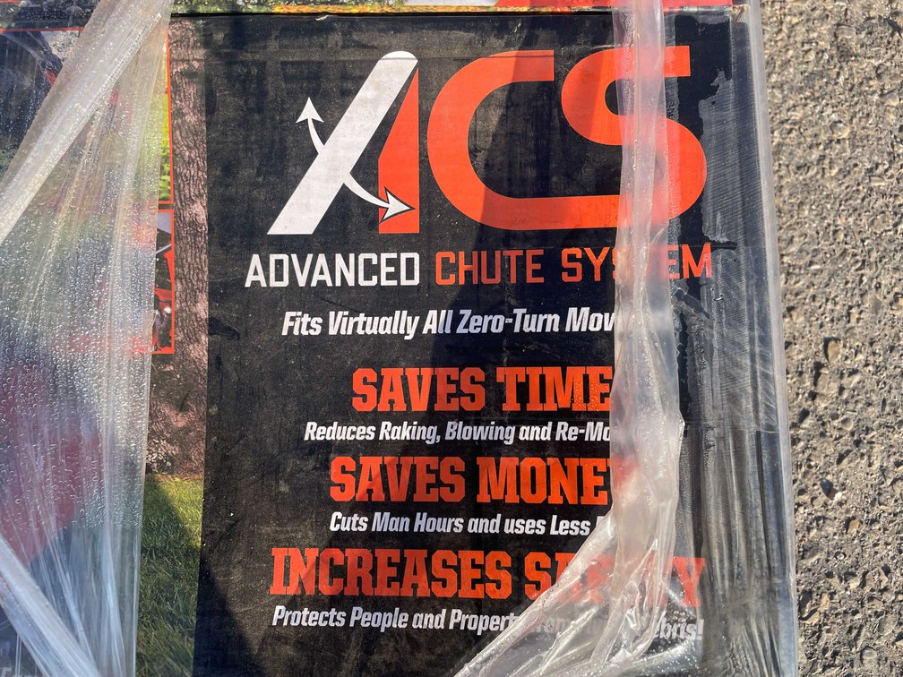 Kubota Advanced Chute System (010)