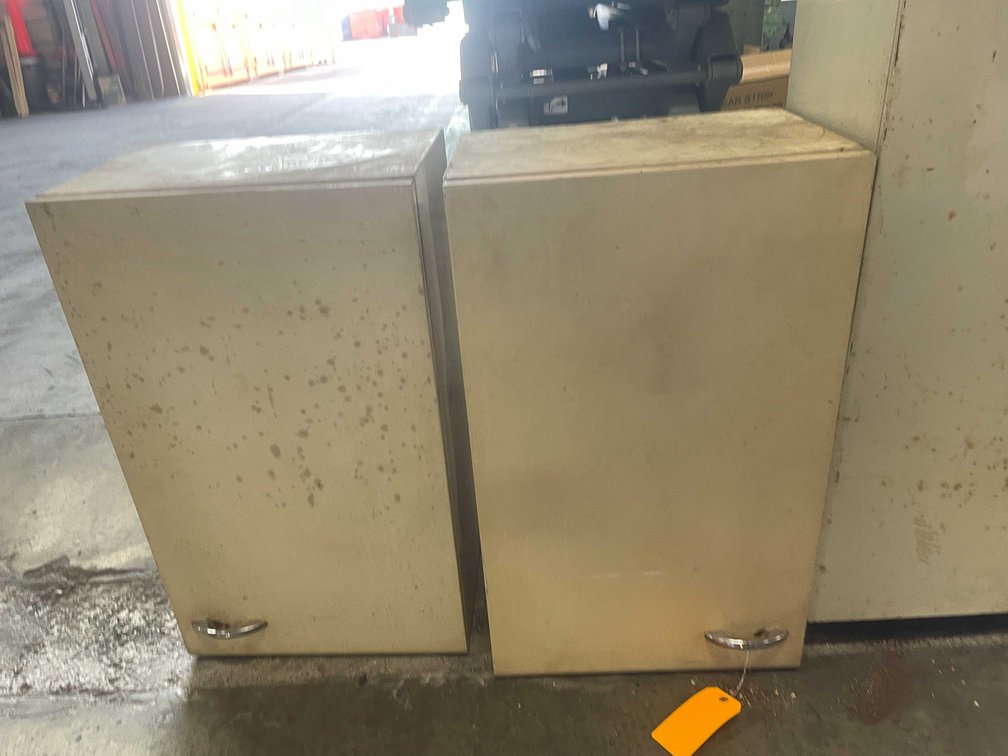 Metal Shop Storage Cabinets (E)