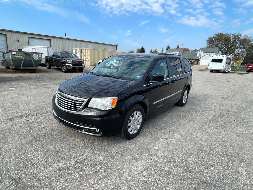 2014 Chrysler Town and Country Van (Has WI Title) (OF)