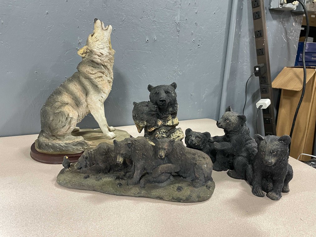 Wildlife Figurines (T2)