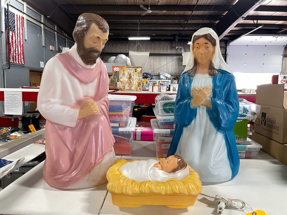 Vintage General Foam Christmas Nativity Blow Mold Set (T2)