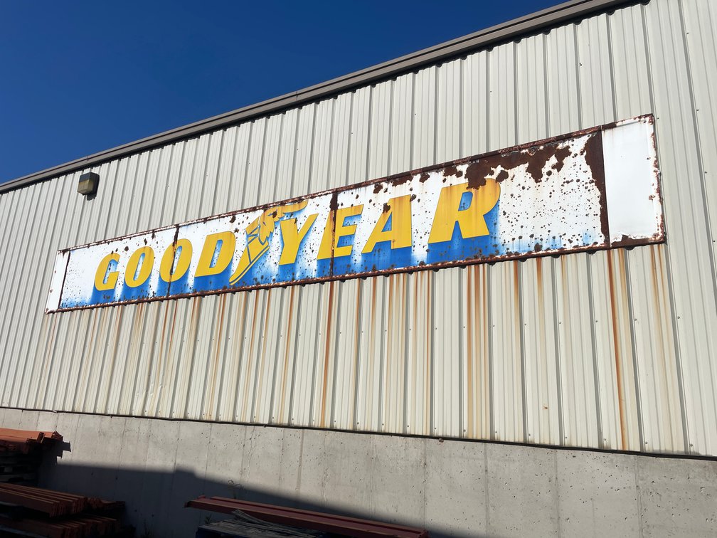 Vintage Metal Goodyear Sign (04)