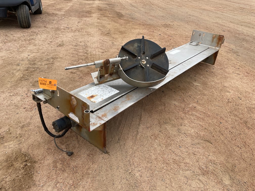 96" Swenson Tailgat Salt Spreader