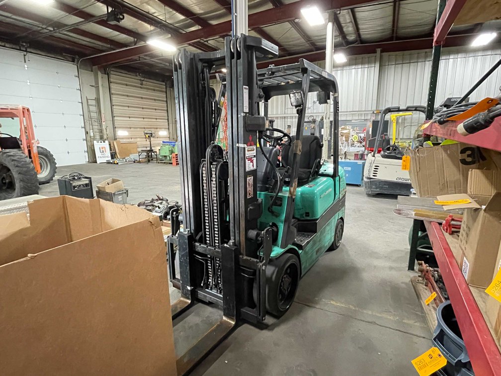 Mitsubishi FGC25 Forklift (G)