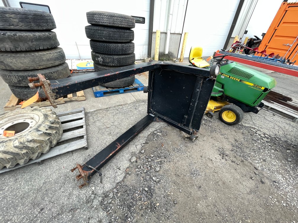 Willmar Canopy and ROPS (04)