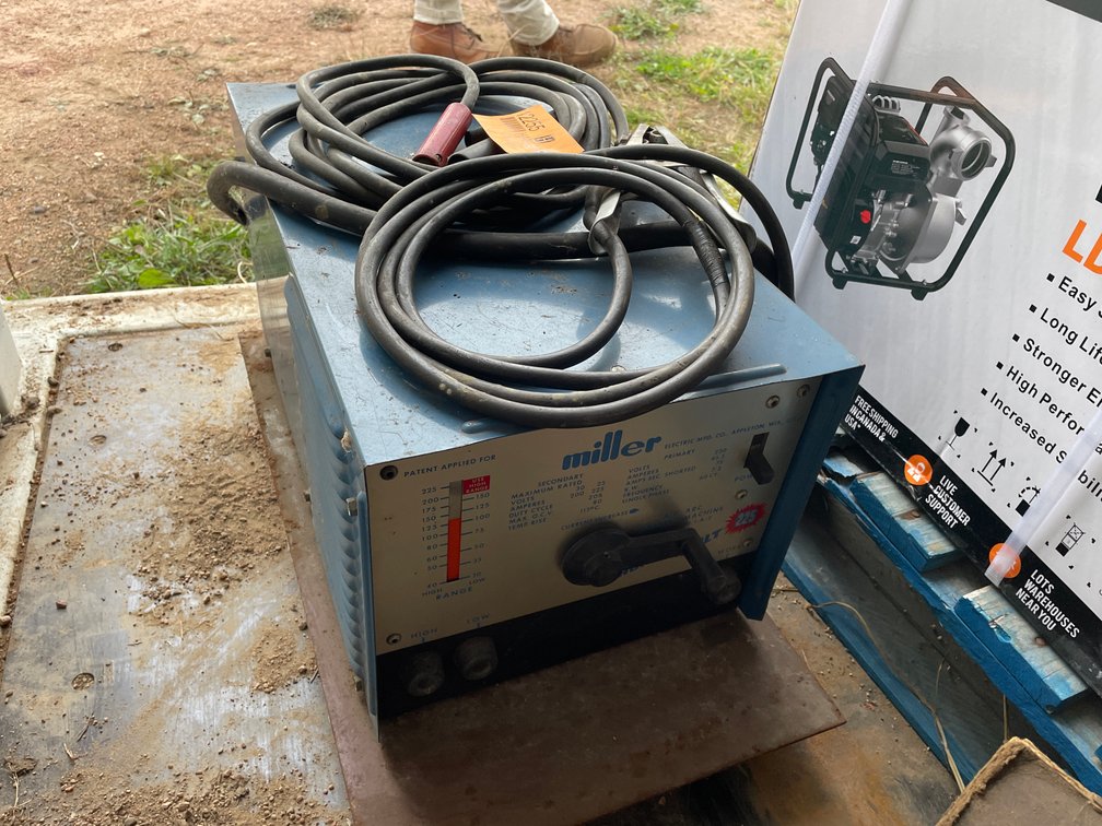 Miller 225 Welder on Cart