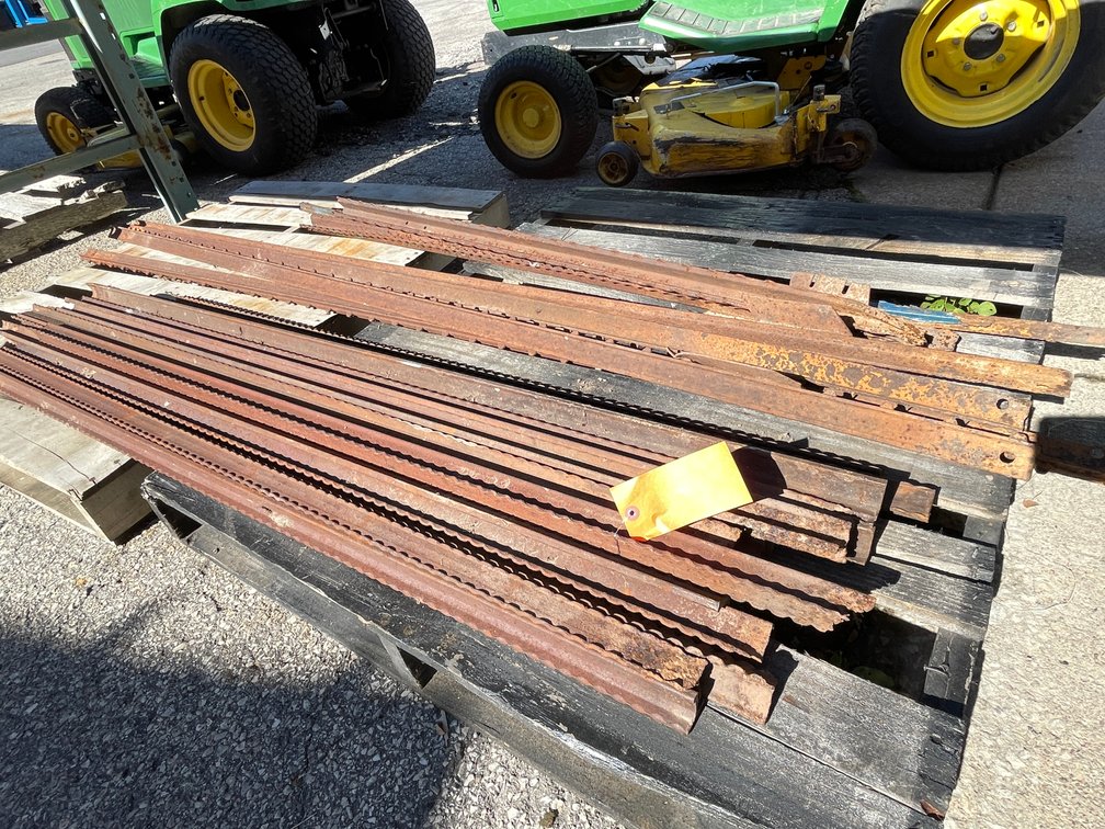 Fence Post Stakes (04)