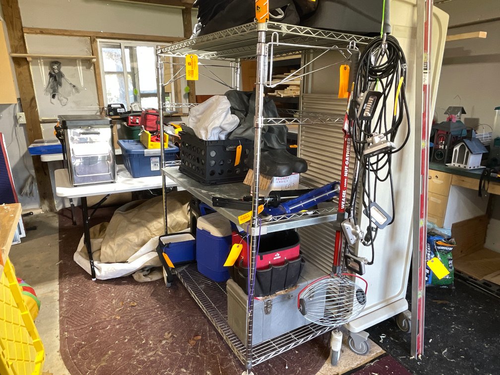 Metal Adjustable Shelf on Wheels