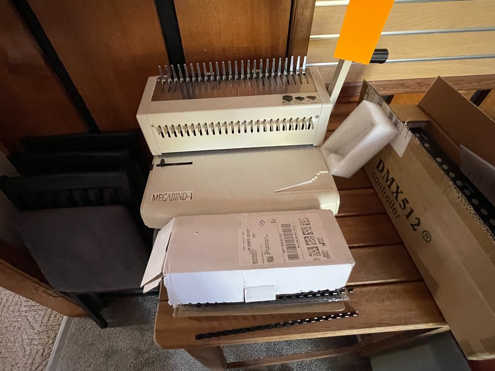 Ring Binder Punch