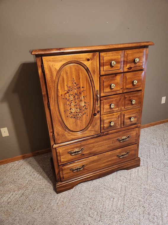 Wood Dresser