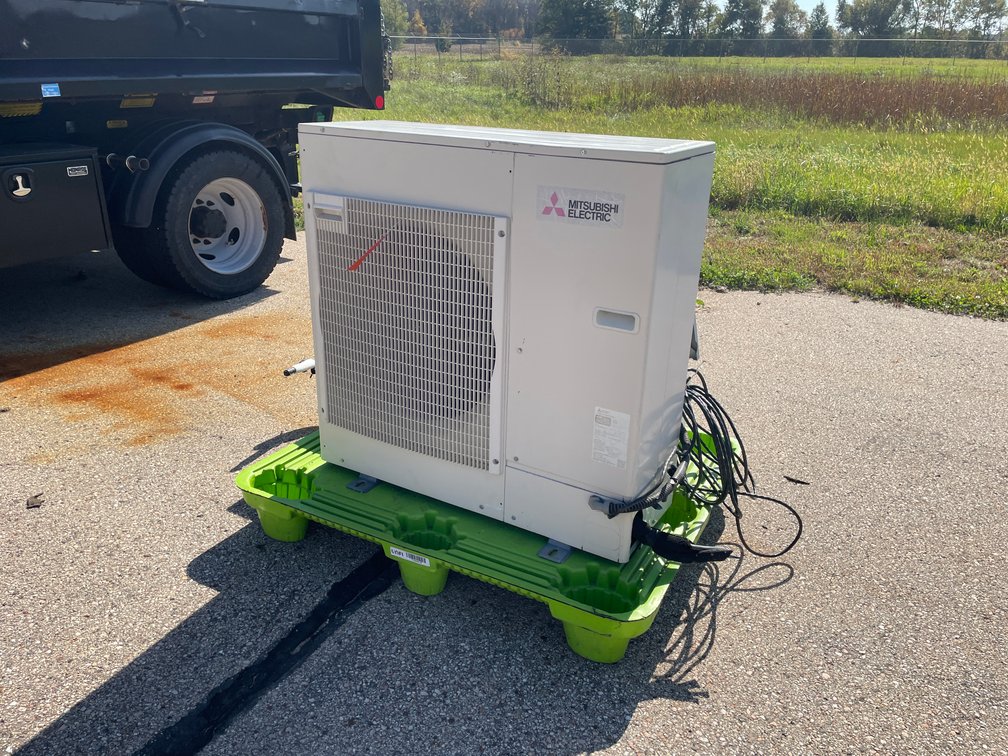 Mitsubishi Air Conditioner Unit and Mitsubishi Mr. Slim Split System Heat Pump