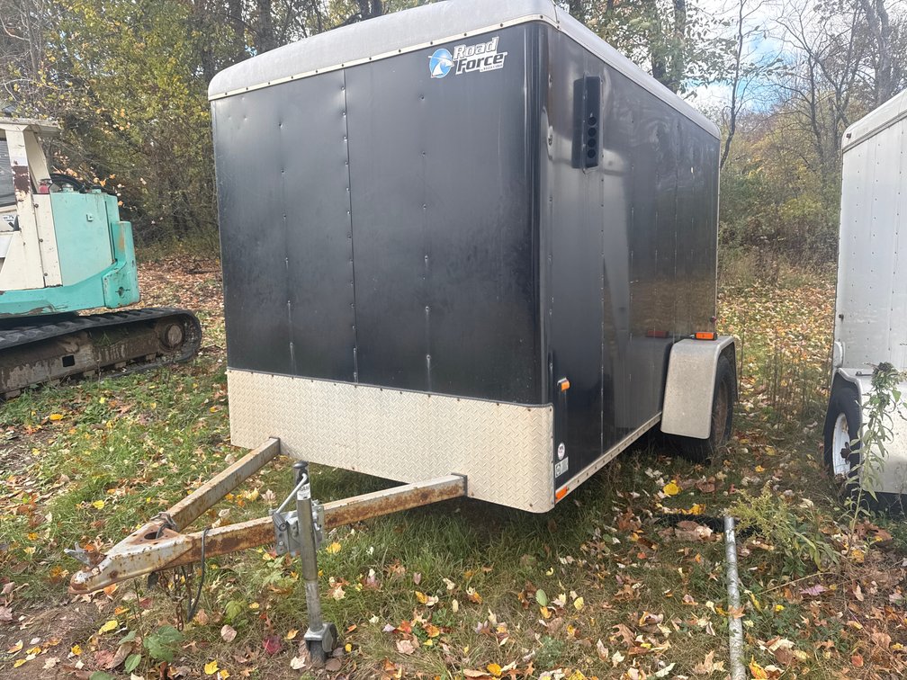 2005 Wells Cargo Road Force Enclosed Cargo Trailer