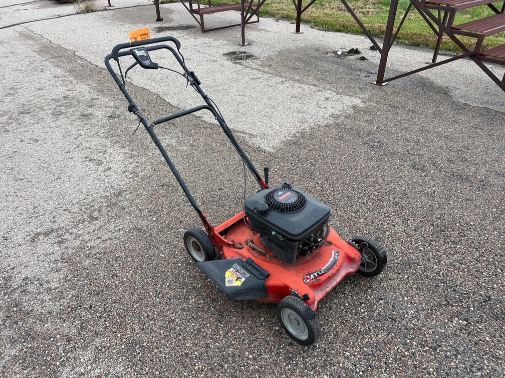 (1) MTD Walk Behind Lawn Mower with Briggs & Stratton Quantum Power Engine