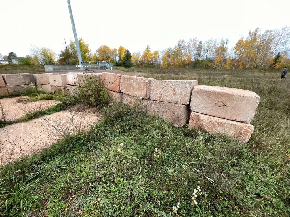 (10) Concrete Blocks