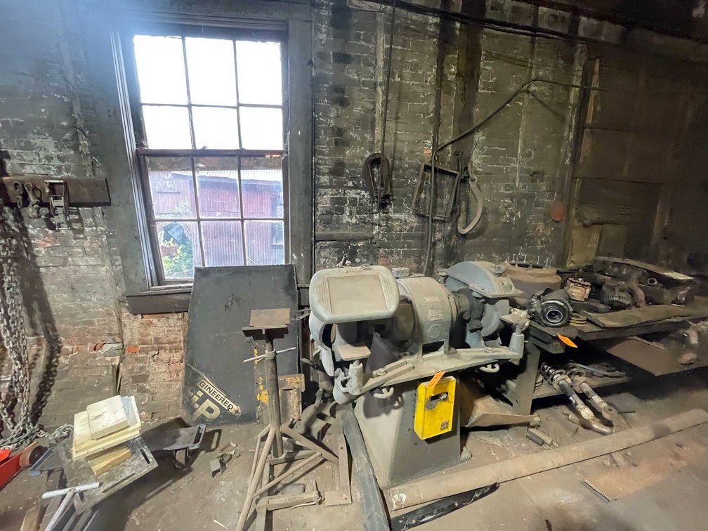 General Electric Floor Grinder