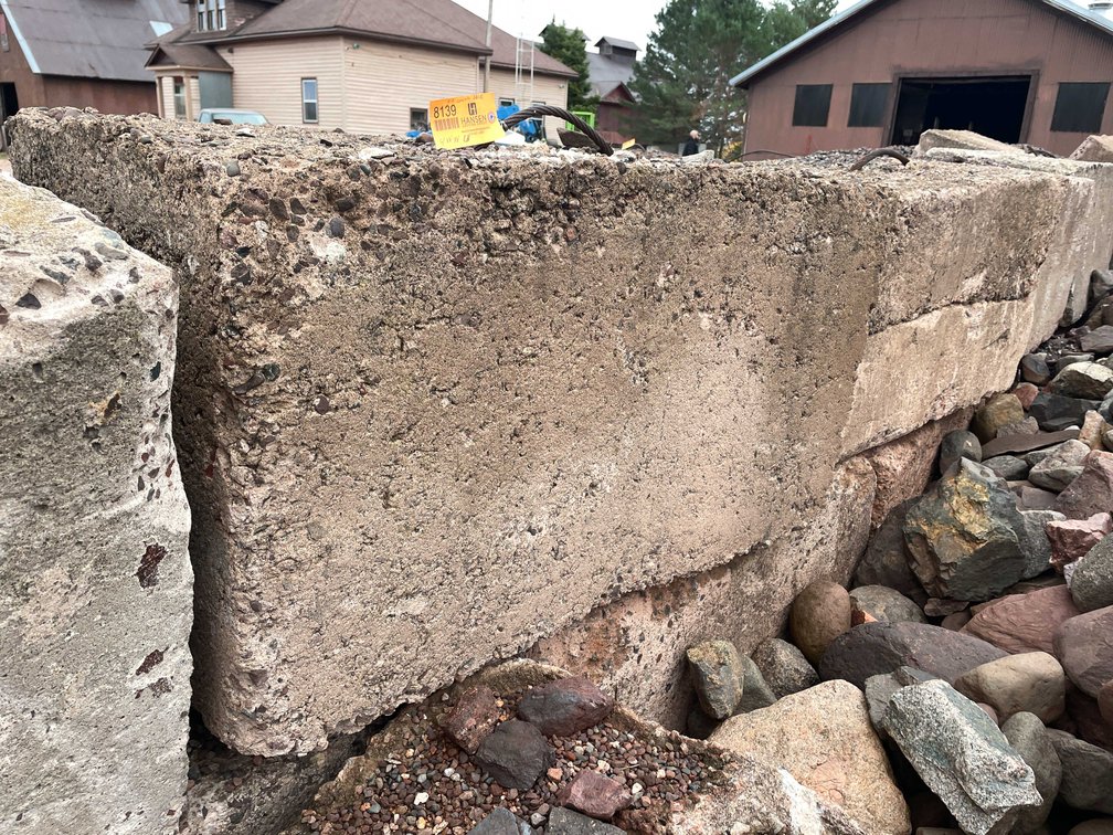 (10) Concrete Blocks