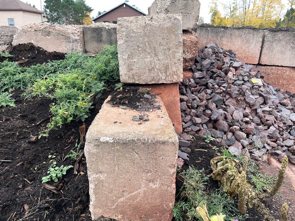 (10) Concrete Blocks