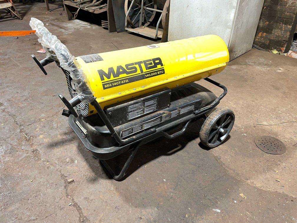Master MH-140T-KFA Torpedo Heater