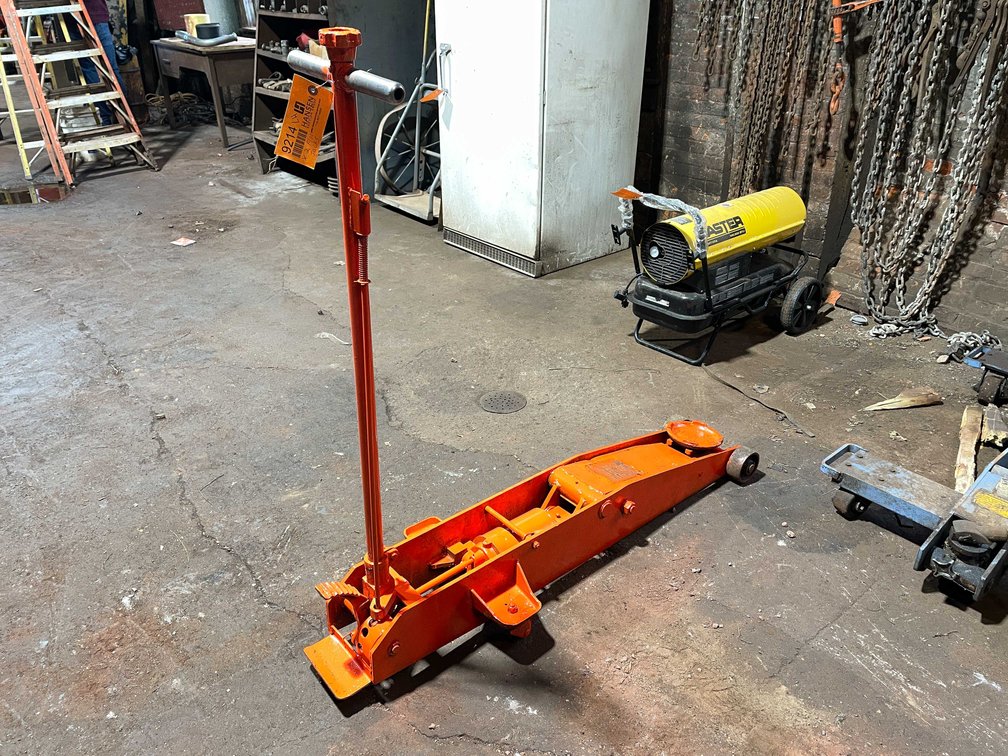 Low Lift Transmission Jack