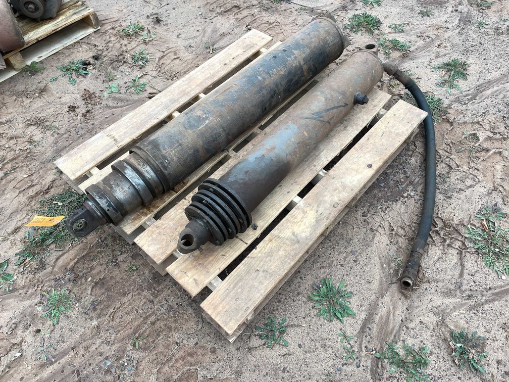 Hydraulic Cylinders