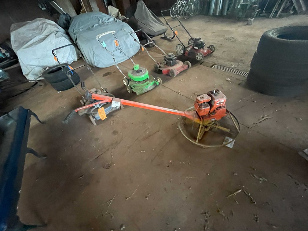 Concrete Screed