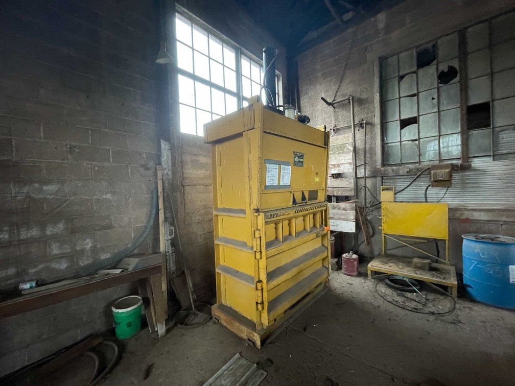 Ver-Tech M60-STD GPI Cardboard Baler