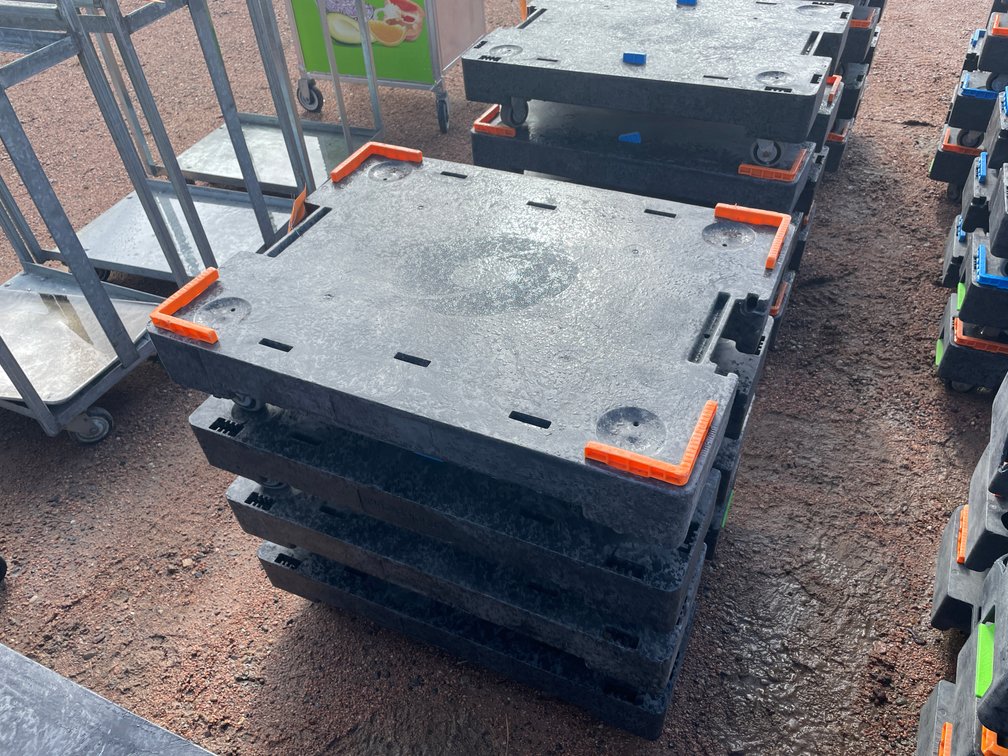 (4) Poly Express Pickup Moving Dollies