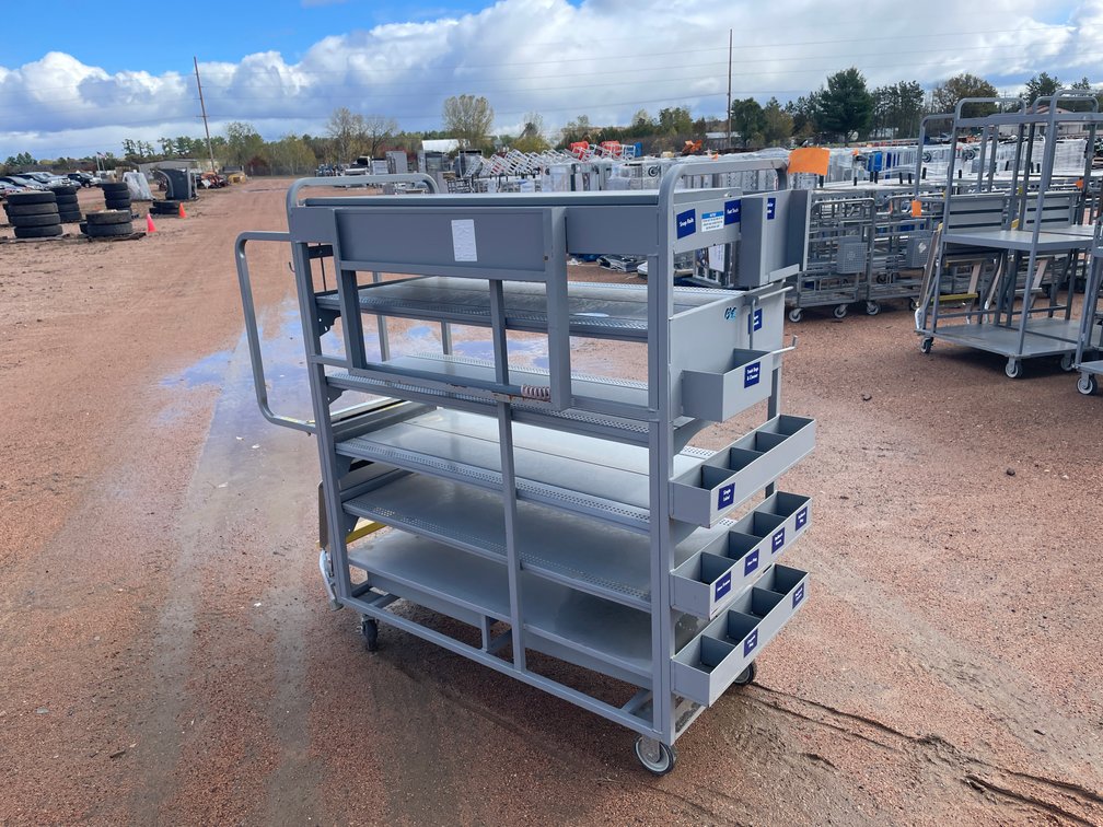 Metal Storage Rack with Single Step Ladder